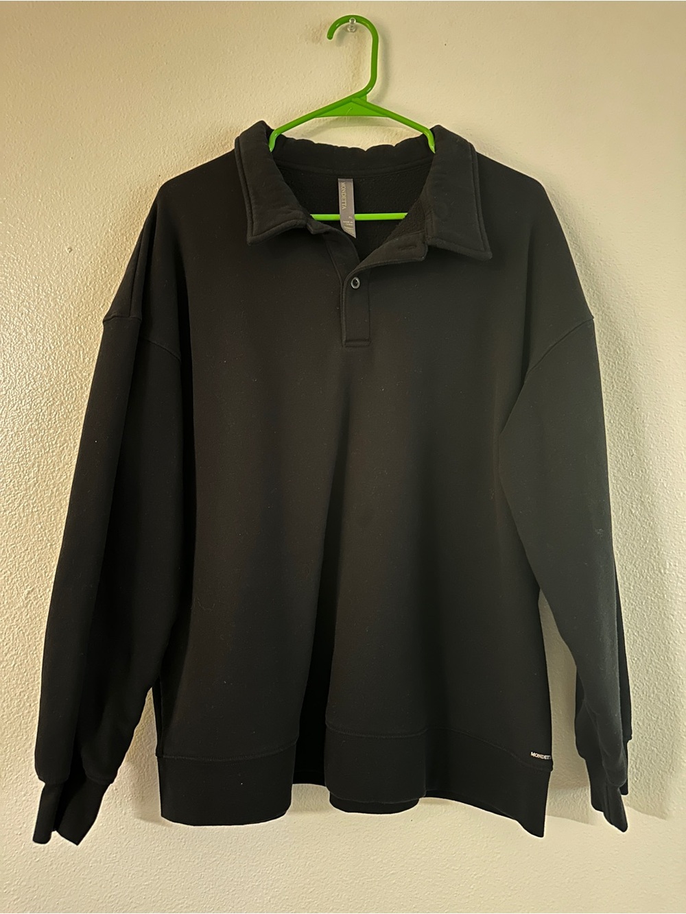 Mondetta XL Women’s Black Pullover Sweater